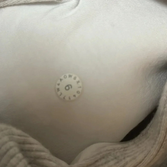 Lululemon Radiant Jacket, 6 - Picture 10 of 10